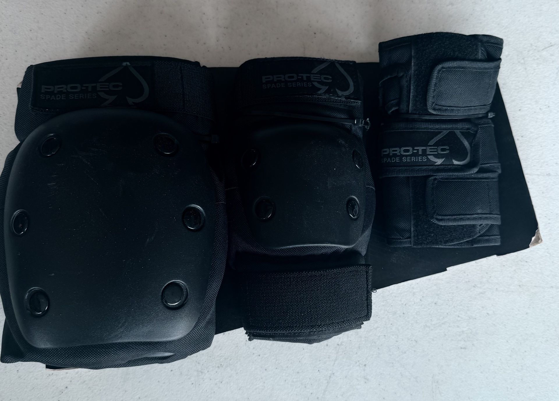 Pro-Tec Knee Elbow Wrist Guards