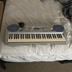 Yamaha PSR-275