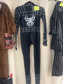 Costume