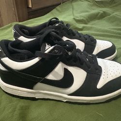 Nike Panda Dunks Size 4.5