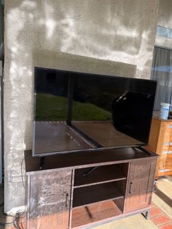 Tv with the tv stand