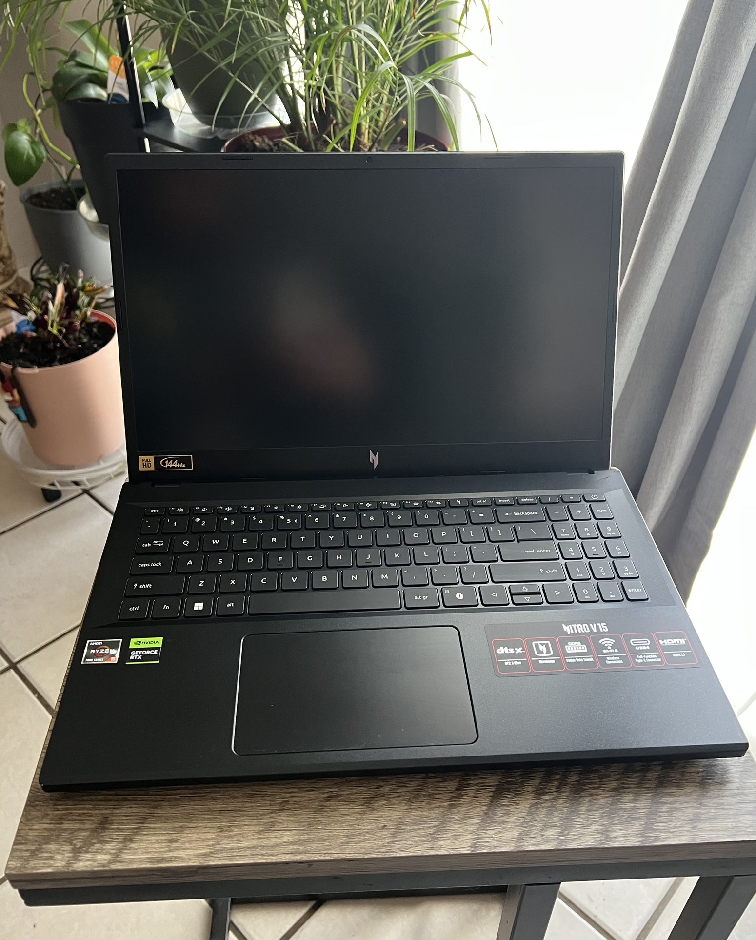 Acer Nitro V Gaming Laptop RTX 4050