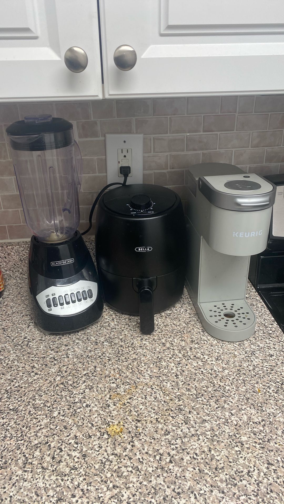 Blender , Air Fryer , Coffee Maker 