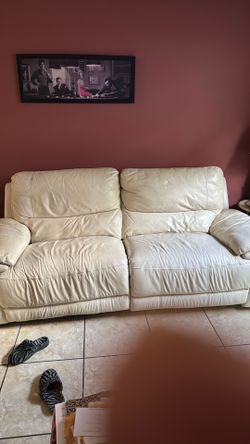 Electric sofa brand new condition