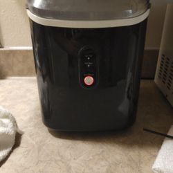 Counter Top Ice Maker 