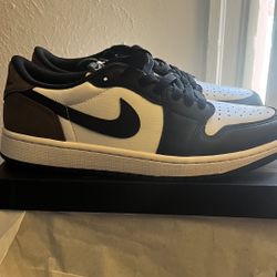 Jordan 1 Low Mocha 