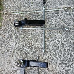 3 Sets Of Tow Hitch & 3 Tires Wrench 