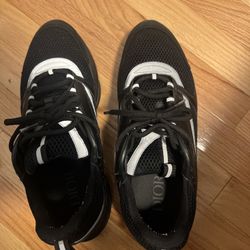 Dior B22 Black Reflective Size 12, Good Condition