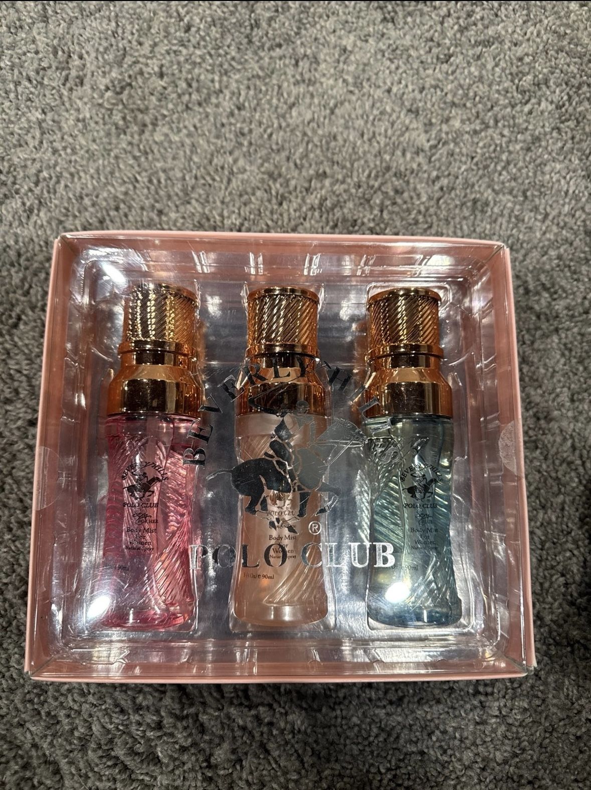 Exclusive 3 piece fragrance set for Women