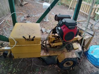 Vermeer SC252 Stump Grinder – Honda GX630 Engine – Low Hours – Great Machine Needs Some Love