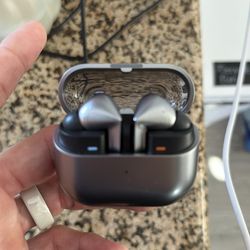 Galaxy Earbuds 3 Pro