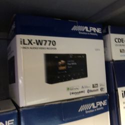 Alpine ILx-w770 Wireless Apple CarPlay And Android Auto Stereo 