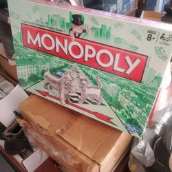 Hasbro monopoly board game new in package