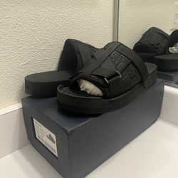 Dior Slides