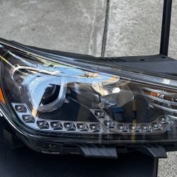 2019-2022 Hyundai Veloster Headlight