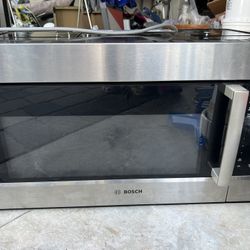 Bosch Microwave Above Range Stove 