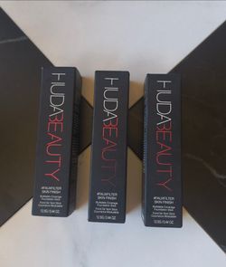 Bundle of 3 huda beauty stick concealers (Shade cheesecake 250g)