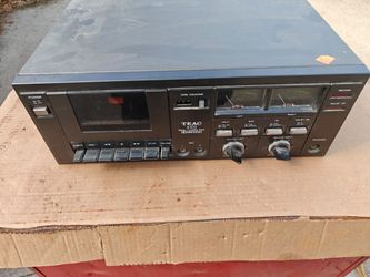TEAC A-103 Stereo Cassette Deck