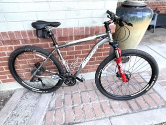 29-er Mountain Bike