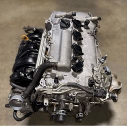 Toyota Corolla 14-19 engine motor