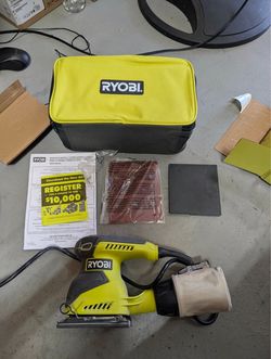 RYOBI 2 Amp Corded 1/4 Sheet Sander