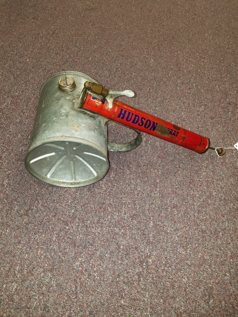 Hudson Bug Sprayer