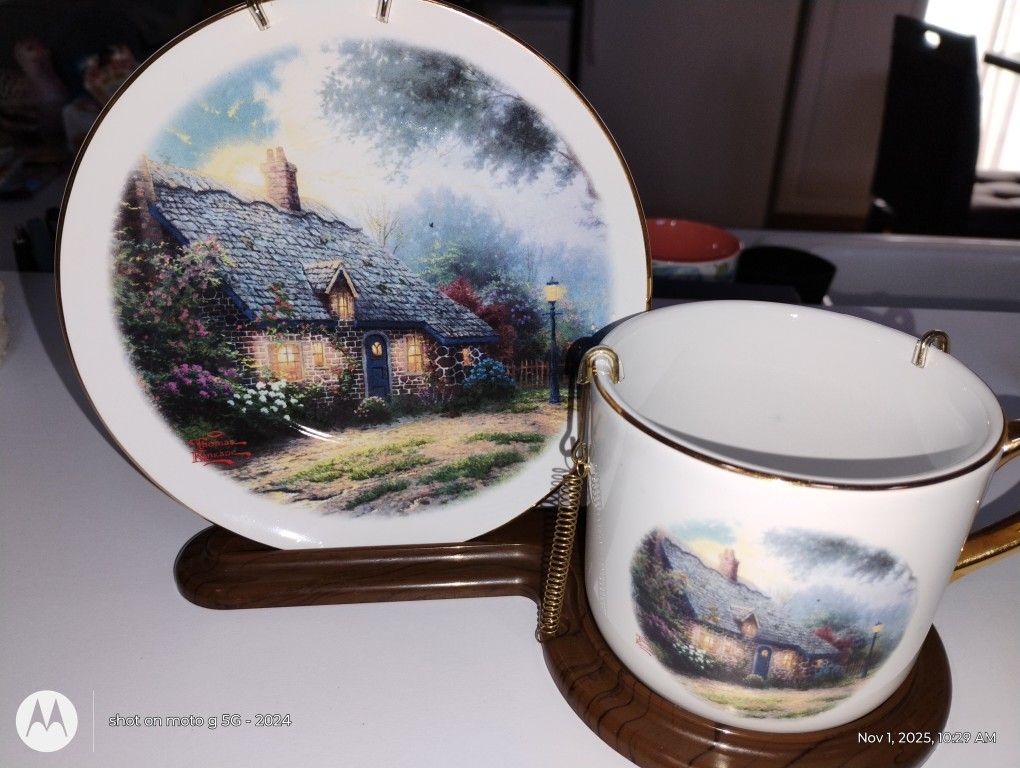 Thomas Kinkade Painter Of Light Moonlight Cottage Cup And Saucer