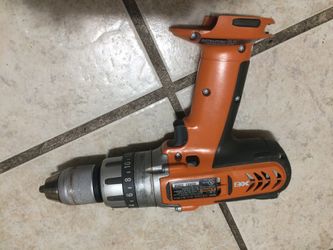 12 volts ridgid drill (tool only)