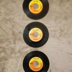 Beatles: Day Tripper, She's a Woman And Nowhere Man