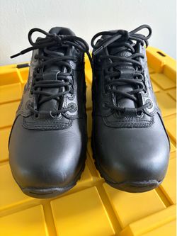 Thurgood Work-shoes (size 9)