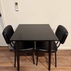 3-Piece Dining Set (Table + 2 Chairs)