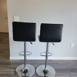 Set Of Bar Stool 