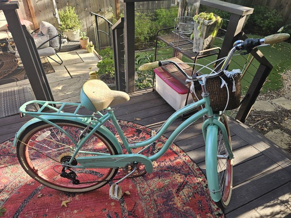 ๐๐Schwinn Cruiser Bike๐๐
