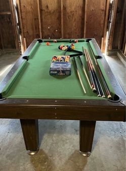 Pool table