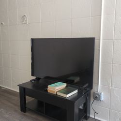 50 Inch Insignia Smart TV 