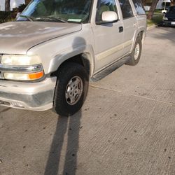 $$$ 05 Tahoe Parts$$$