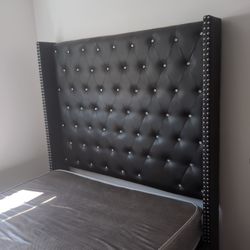 Queen Bed Frame And Mattress 