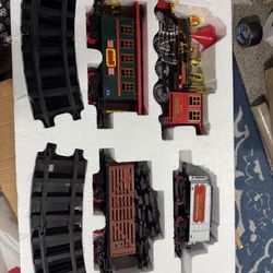 Golden Line Euro Traveler Train