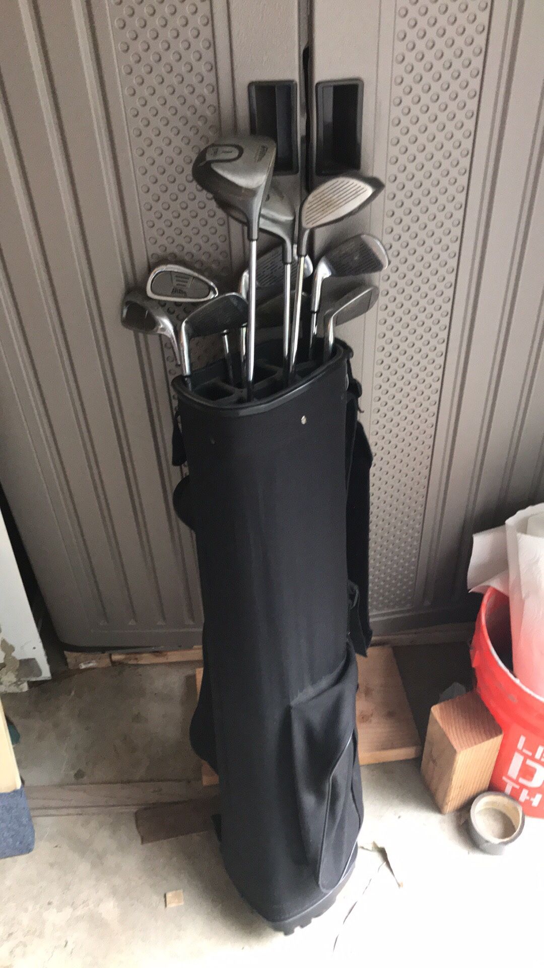Titanium golf clubs