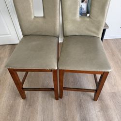 High Top Chairs & Table 