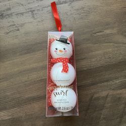 Peppermint Bath Bombs