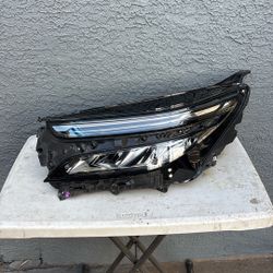 2022-2024 Chevy Equinox Left Driver Side Headlight
