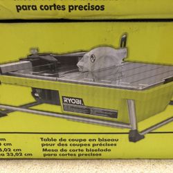 Ryobi 7” Wet Tile Saw