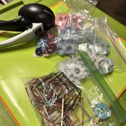 Making Memories Tag Maker Plus Tons Of Additional Set In Embellishments