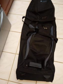 Tour Collection Golf Travel  Bag w/ Wheels For Sale!!!