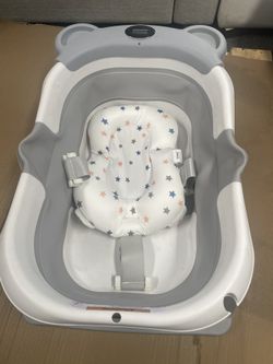 Baby Bath Support Cushion: A completely soft bath pillow that ...