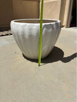 Large White Ceramic Outdoor Planter | 24” Diameter x 17” Tall