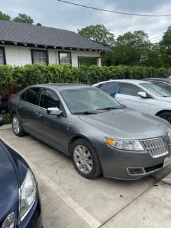 2011 Lincoln MKZ
