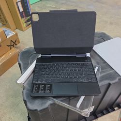 Magic Keyboard For IPad 
