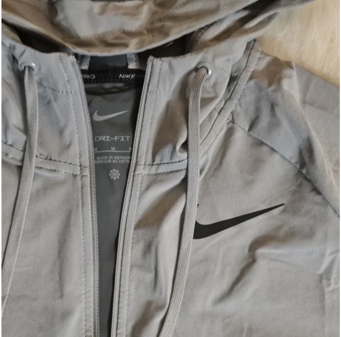 Nike Pro Dri Fit Flex Windbreaker